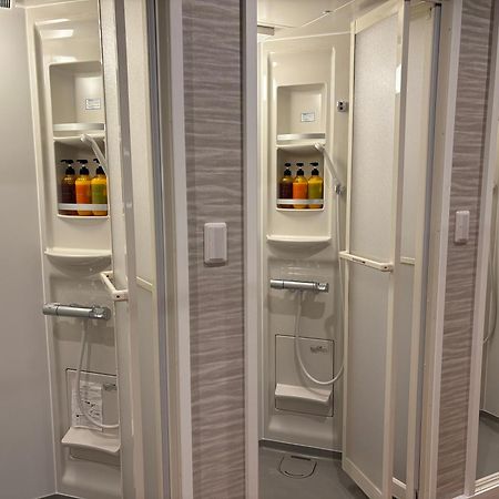 Capsule Hotel Nagasaki Bagian luar foto